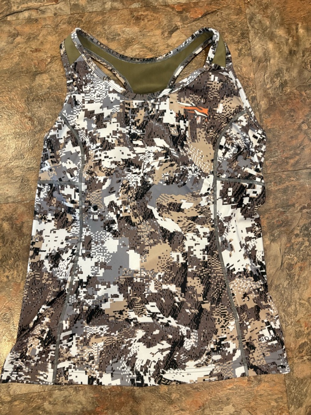Women’s Sitka camo tank top size medium
